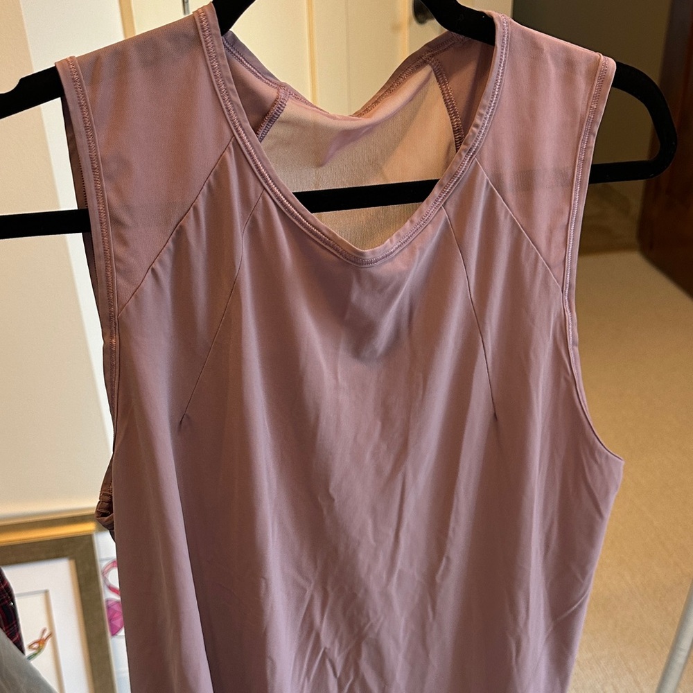 Lululemon Lavender Sculpt top